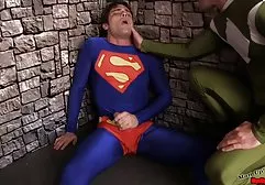 الزوج والزوجة ينام سكس مايا خليفه بالعربي
